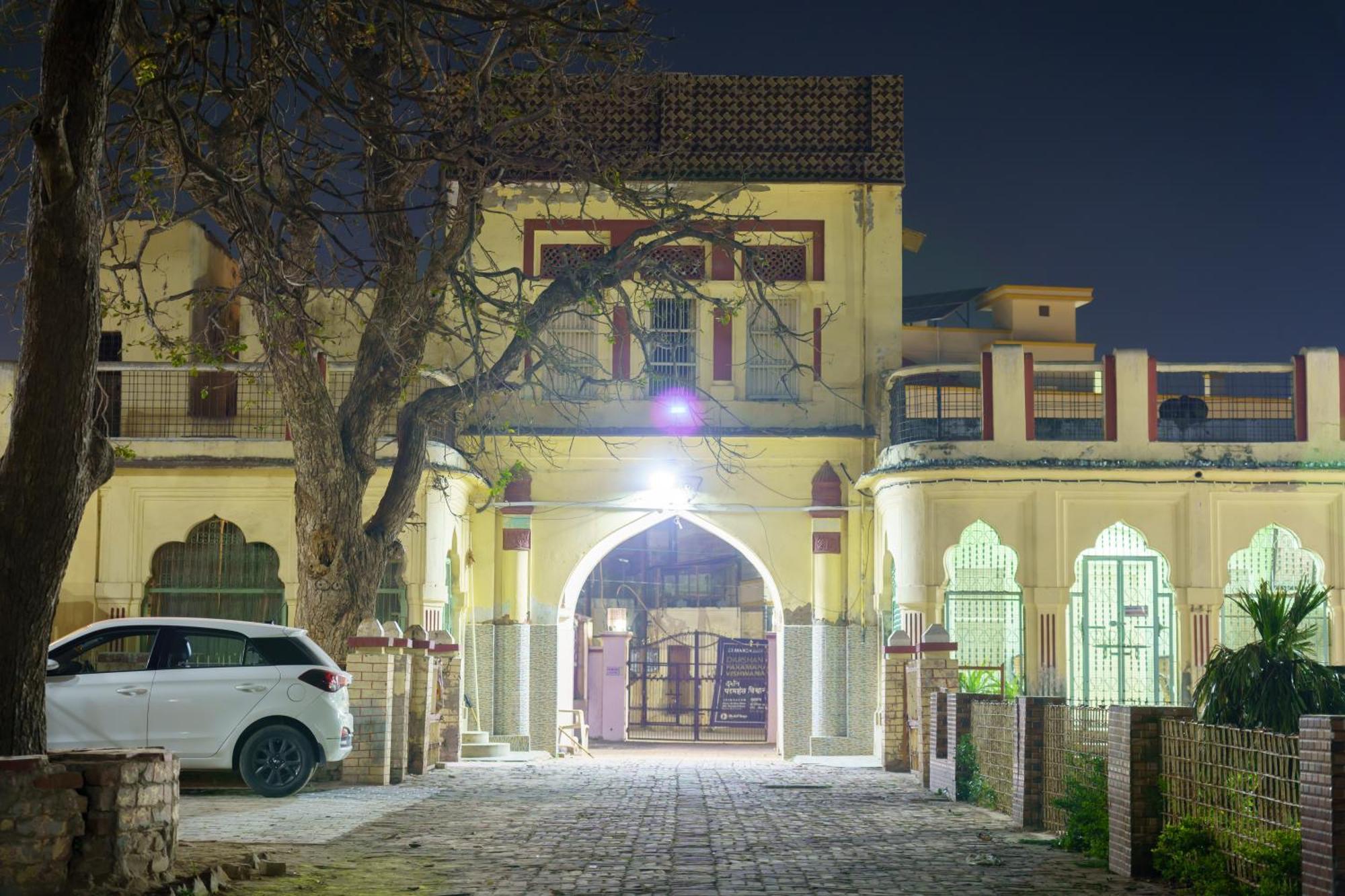 Hotel Shree Krishna Bhakti Ashram Vrindāvan Zewnętrze zdjęcie